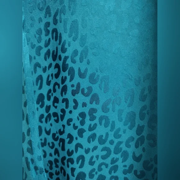 Young Broke & Fabulous Lou Lou's Dress - Picture 6 of 9